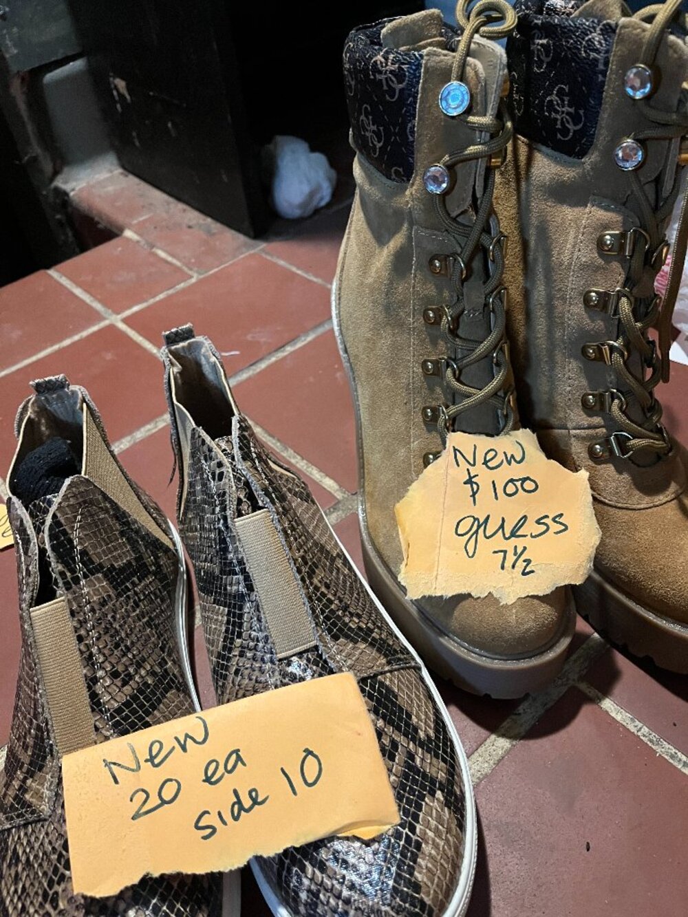 WOMEN SHOES